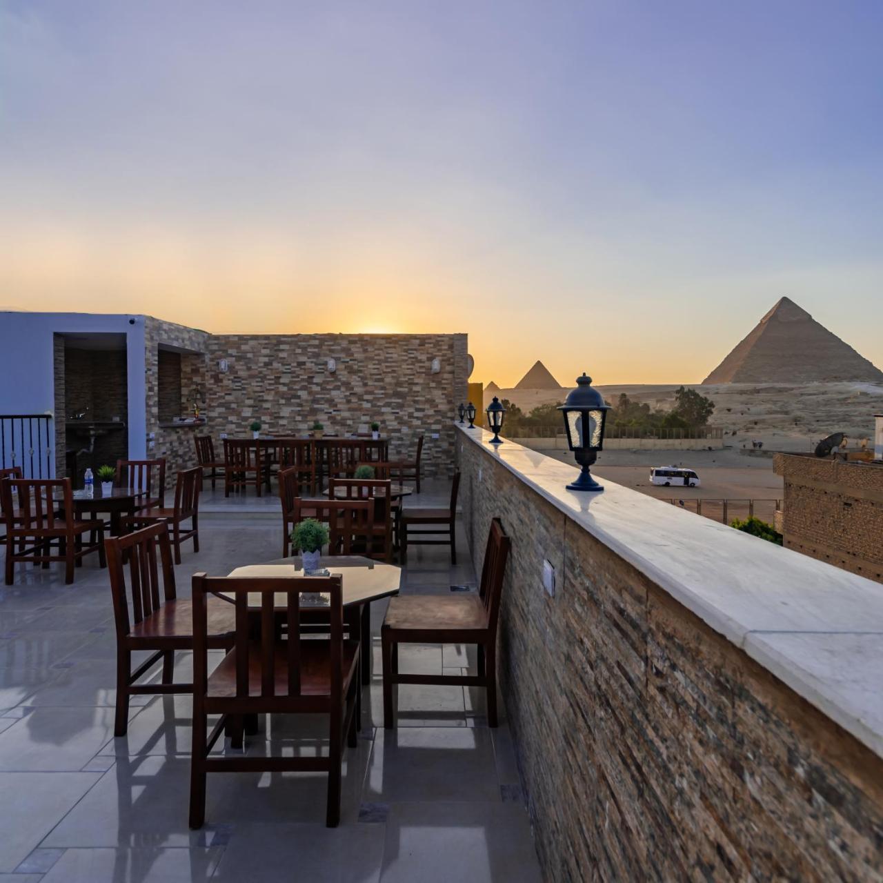 Amon Holiday Pyramids Inn Kafret el-Gabal Exteriör bild
